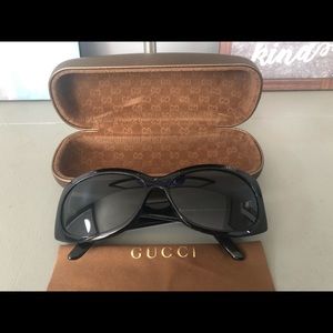 ❌Rare Gucci script logo floral detail sunglasses